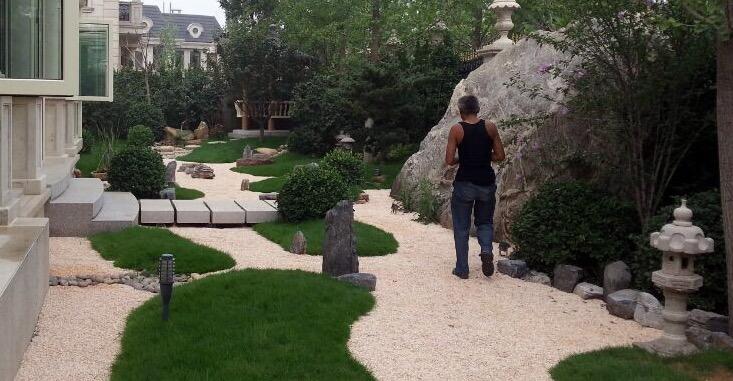 仿真假山風水實際案例.jpg 仿真假山風水實際案例