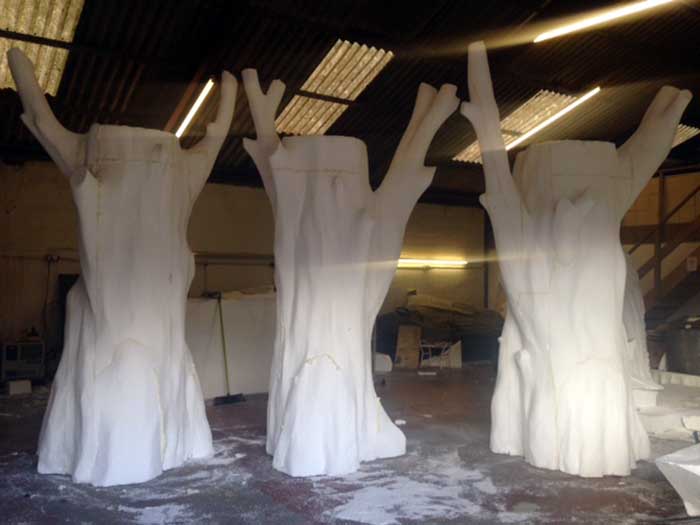 泡沫仿真樹制作方法.jpg 泡沫仿真樹制作方法