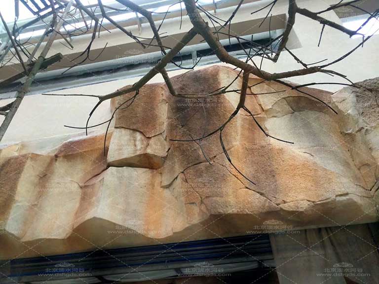 人造假山.jpg 人造假山