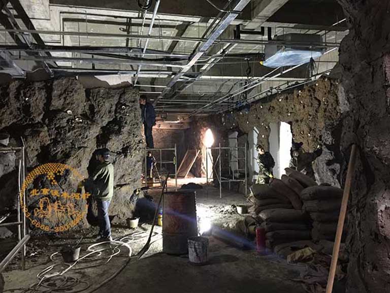 塑石假山.jpg 塑石假山