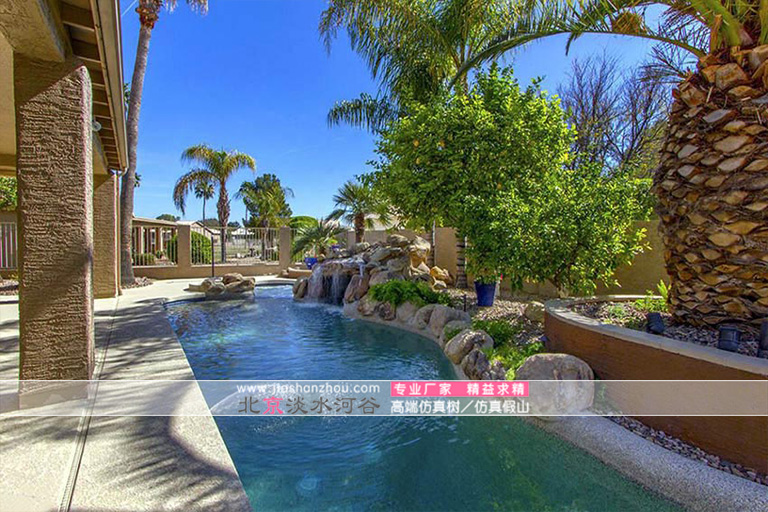 塑石假山.jpg 塑石假山