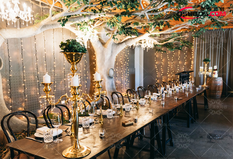 塑料仿真樹皮.jpg 塑料仿真樹皮