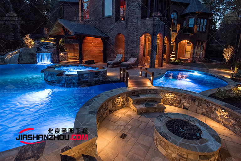 假山水池.jpg 假山水池