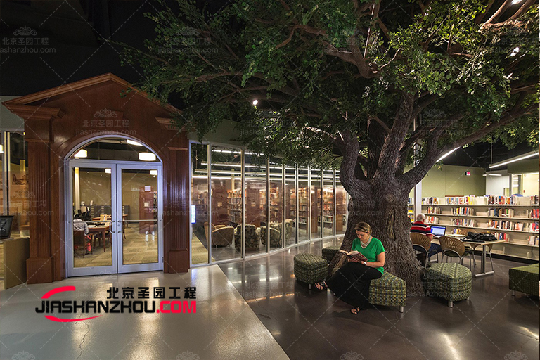 仿真古樹.jpg 仿真古樹.jpg