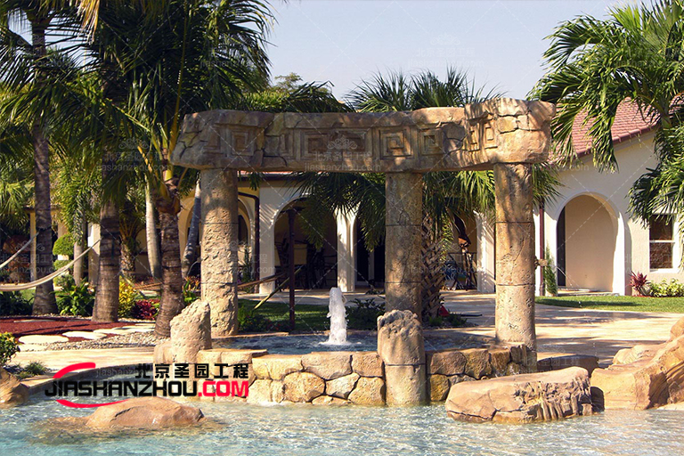 塑石假山.jpg 塑石假山.jpg