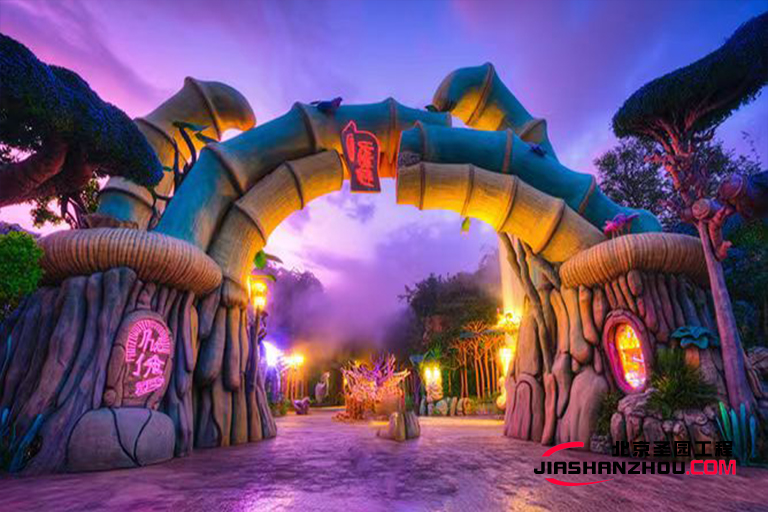 仿真樹大門.jpg 仿真樹大門