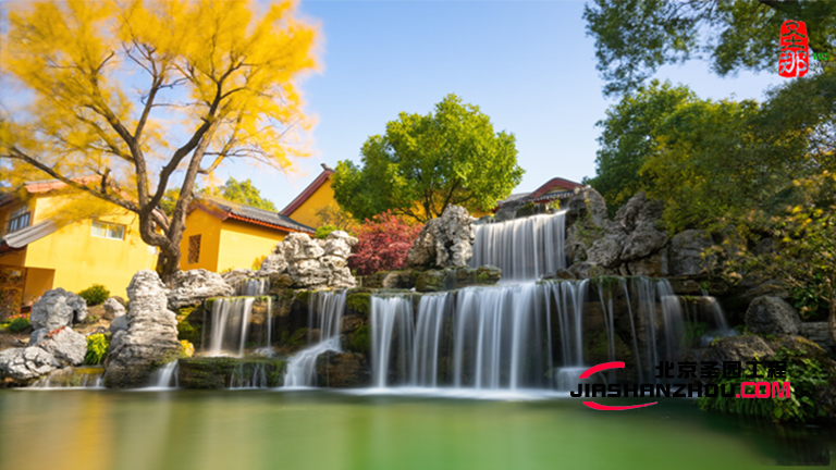 塑石假山.jpg 塑石假山